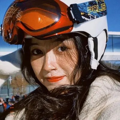 鸦林镇疯人怨